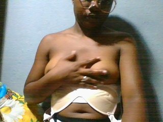 Еротичен видео чат Labella204