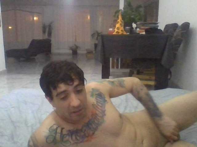 Екранни снимки на излъчване LaBellayLaBestia