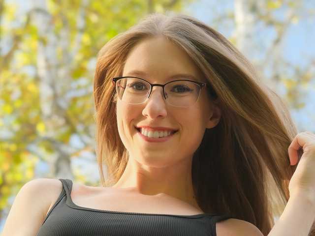 Снимка на профила LaceyBloom