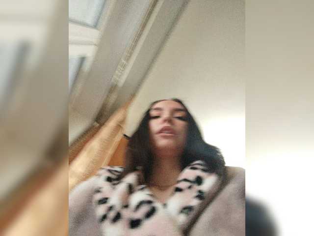 Екранни снимки на излъчване Lady-Cat