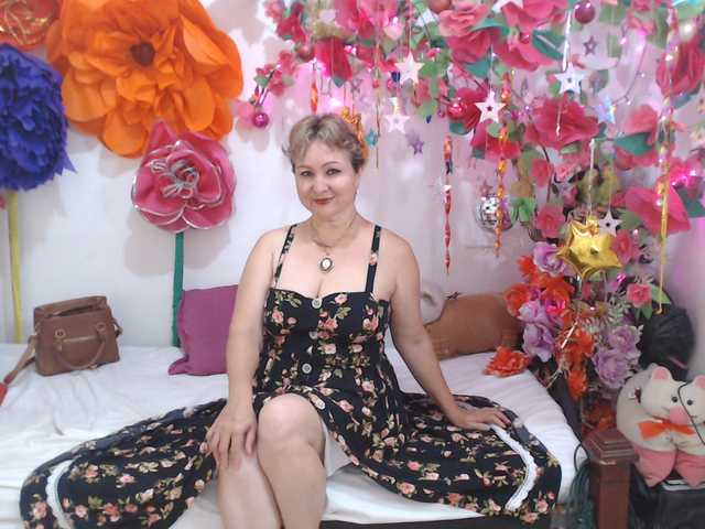 Снимка на профила LADYQUEEN520