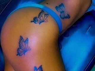 Еротичен видео чат LalaKisses