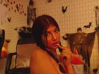 Еротичен видео чат tamaragomezz