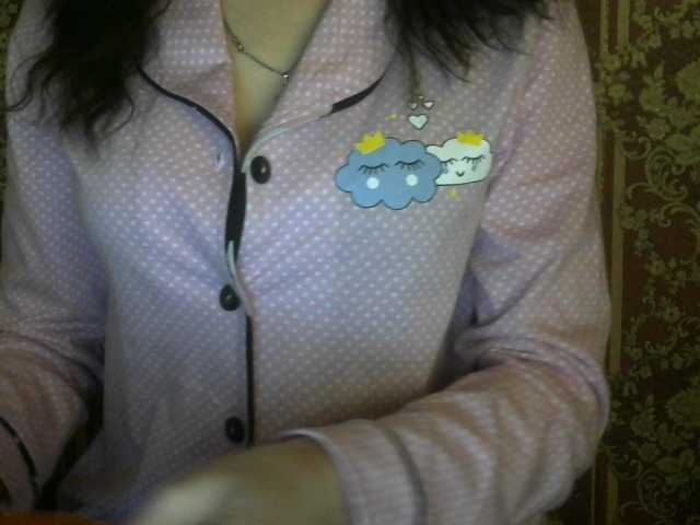 Екранни снимки на излъчване t_w_i_n_k_l_e