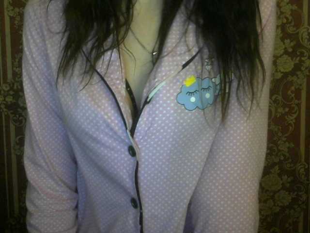 Екранни снимки на излъчване t_w_i_n_k_l_e