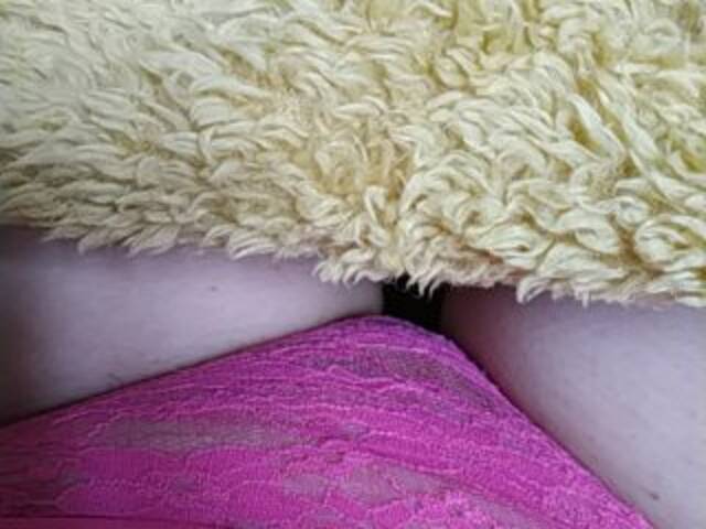 Екранни снимки на излъчване lara1967