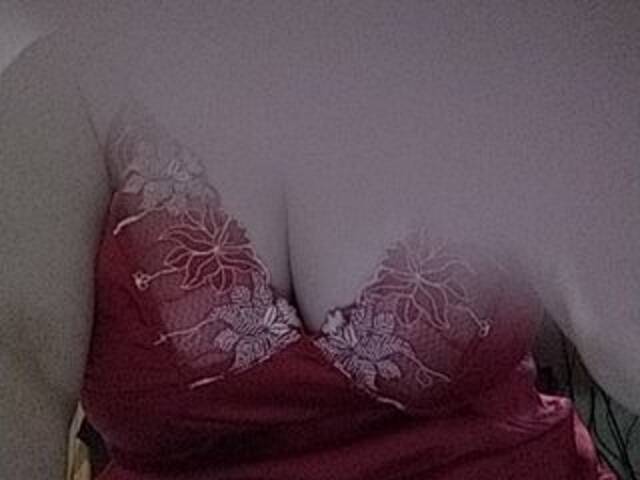 Екранни снимки на излъчване lara1967