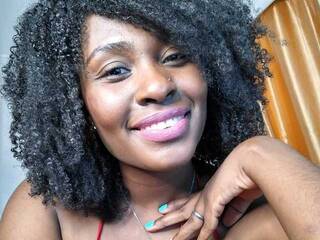 Еротичен видео чат Laraa97