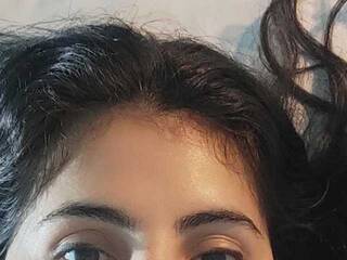 Еротичен видео чат laura1one