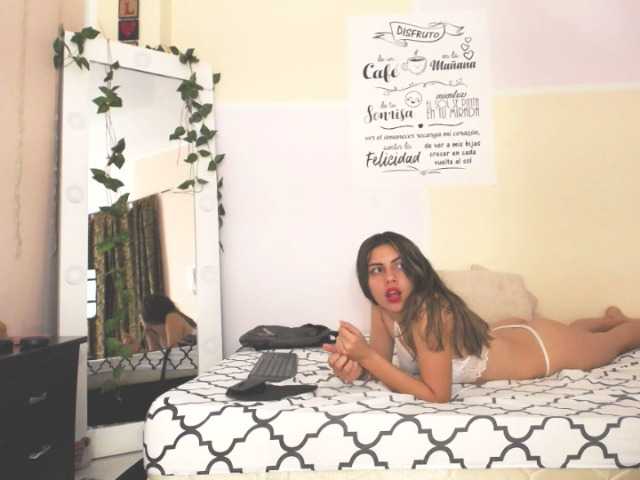 Екранни снимки на излъчване lauramitchell