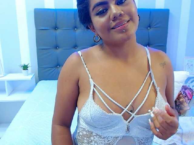 Снимки laurent96 hey guys welcome to my room happy wekeend you play with me today// PVT OPEN// OPEN TO ANY REQUEST #latina #brunette #bigass #bigboobs #bondage