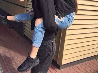 Еротичен видео чат LaurenthAndSebastian