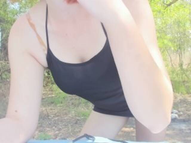 Екранни снимки на излъчване sexyit09