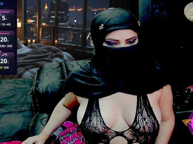 Екранни снимки на излъчване LaylaMustafa