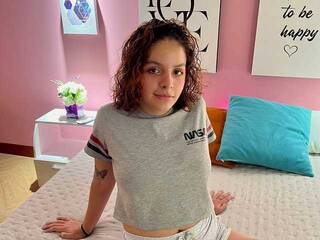 Еротичен видео чат LayylaMoon