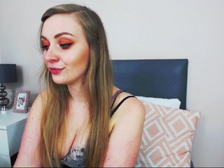 Екранни снимки на излъчване LeahGoldHair