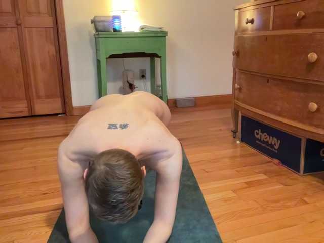 Снимки LeahWilde Naked workout, lurkers will be banned. @sofar earned so far, @remain remain until cum show!