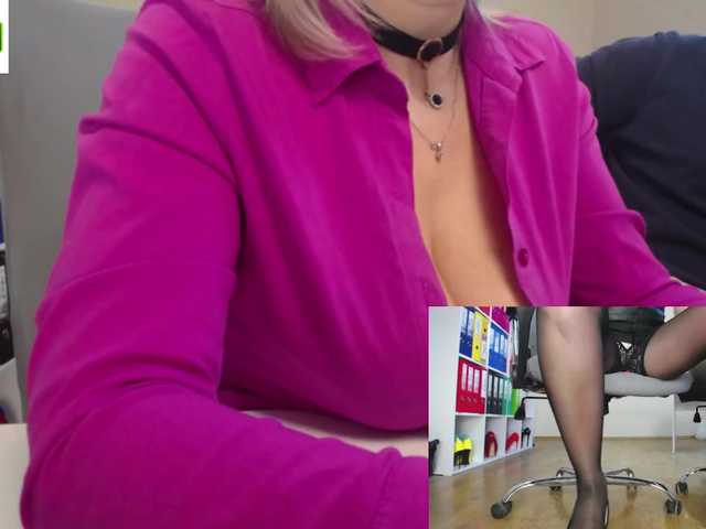 Екранни снимки на излъчване passionate_blonde