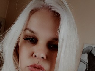 Еротичен видео чат Leila30