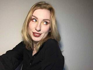 Еротичен видео чат LexaSmile