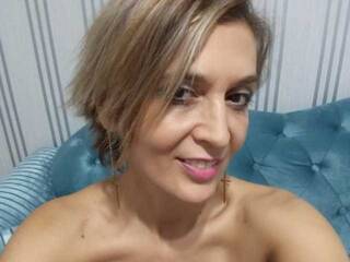 Еротичен видео чат LexiCooper