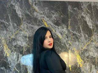 Еротичен видео чат LEXIEWILD