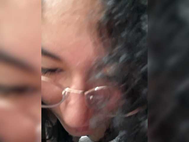 Екранни снимки на излъчване Lexiiee1