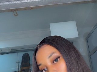 Еротичен видео чат LexyVyei