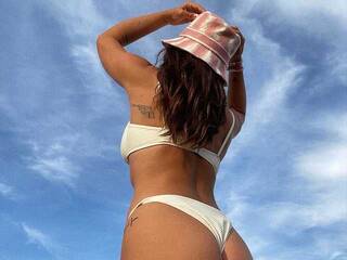 Еротичен видео чат lia-clincon