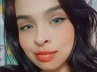 Еротичен видео чат LiaCooper18