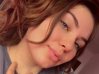 Еротичен видео чат LidaXLoves