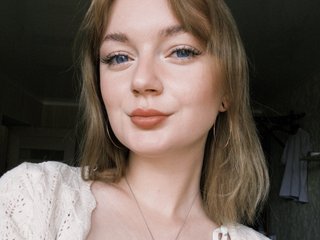 Еротичен видео чат lil-alicia