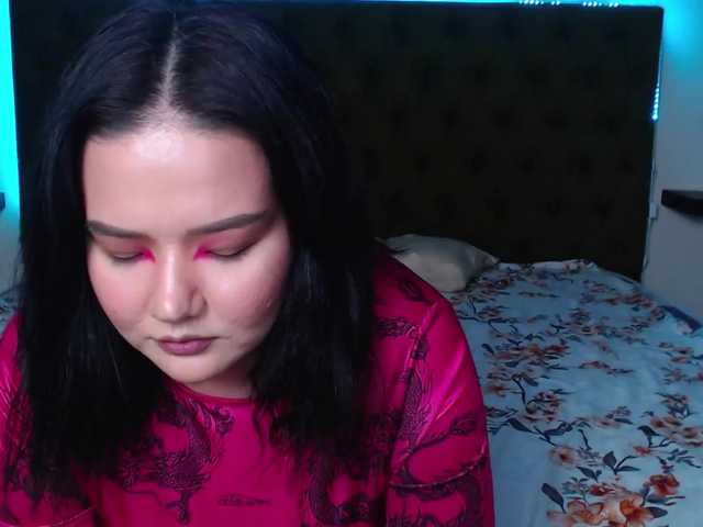 Екранни снимки на излъчване Lilit-Tilil