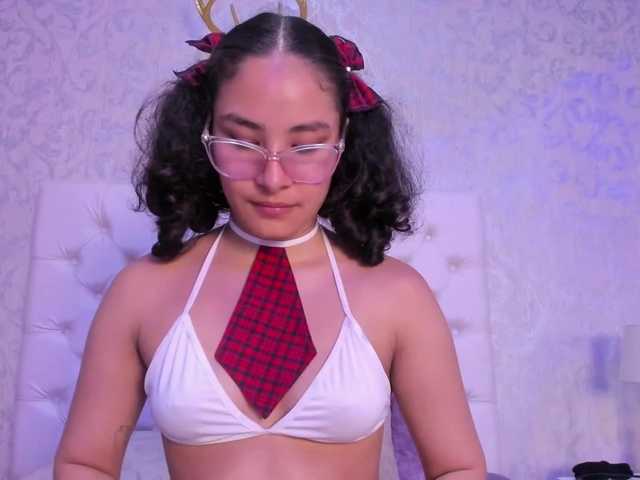 Екранни снимки на излъчване LilithdeSade1