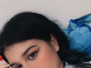 Еротичен видео чат Lilly-depp