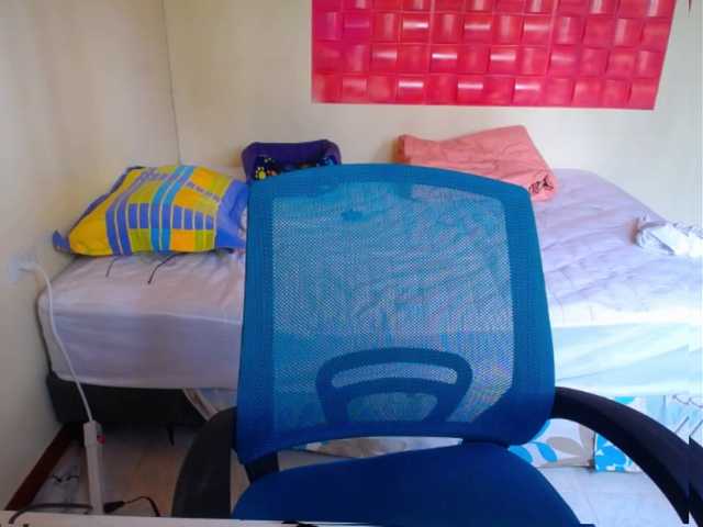 Екранни снимки на излъчване LillyBrooks