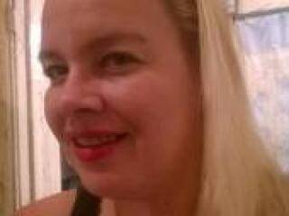 Еротичен видео чат liloukiss