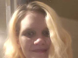 Еротичен видео чат Hissexylilbaddie