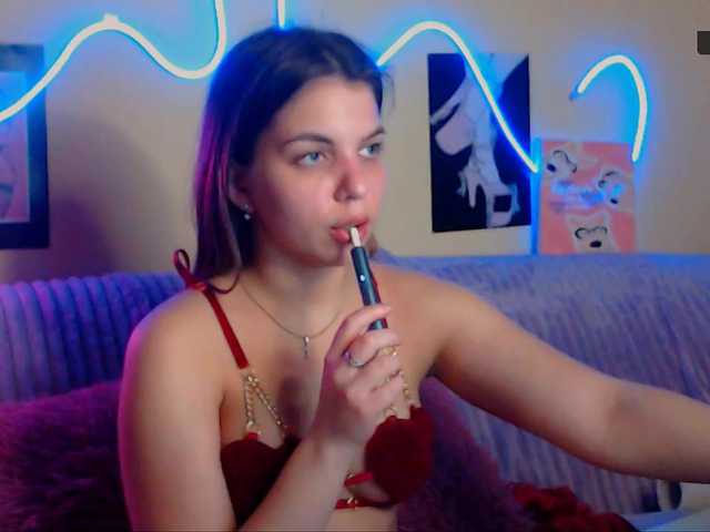 Екранни снимки на излъчване lilyBronks89