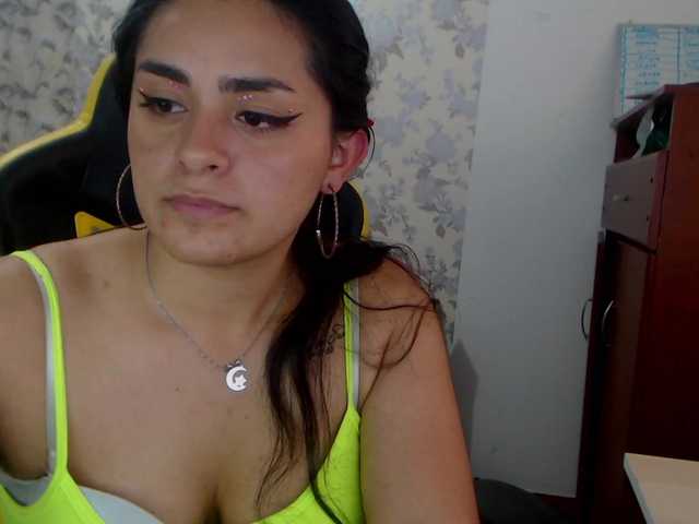 Снимки lina-tay Hi guys make me cum with your tips, if you love me tip 5..55...555..5555 #cum #squirt #young #asian #latina