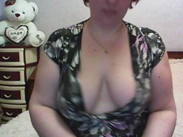 Екранни снимки на излъчване LinaMi667