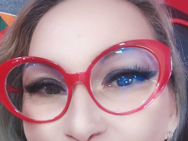 Снимка на профила Lisabigtits