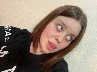 Еротичен видео чат LisaDia