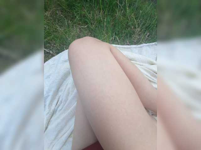 Екранни снимки на излъчване little_pussy