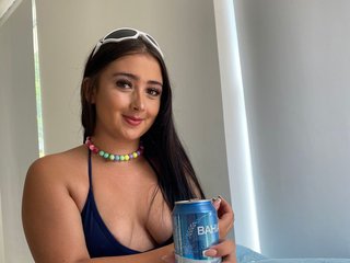 Еротичен видео чат littlealejandra