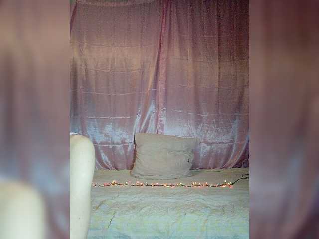 Екранни снимки на излъчване LittleVika