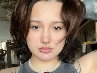 Еротичен видео чат littlewetgirl