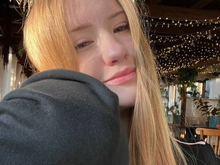 Еротичен видео чат LizethHanry