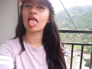 Еротичен видео чат LizhWard