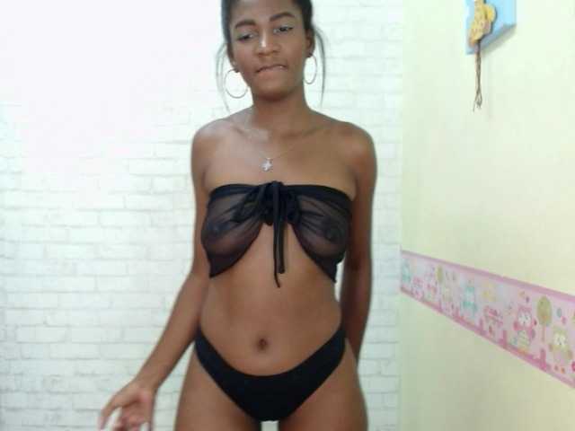 Екранни снимки на излъчване Lizzie-Clark